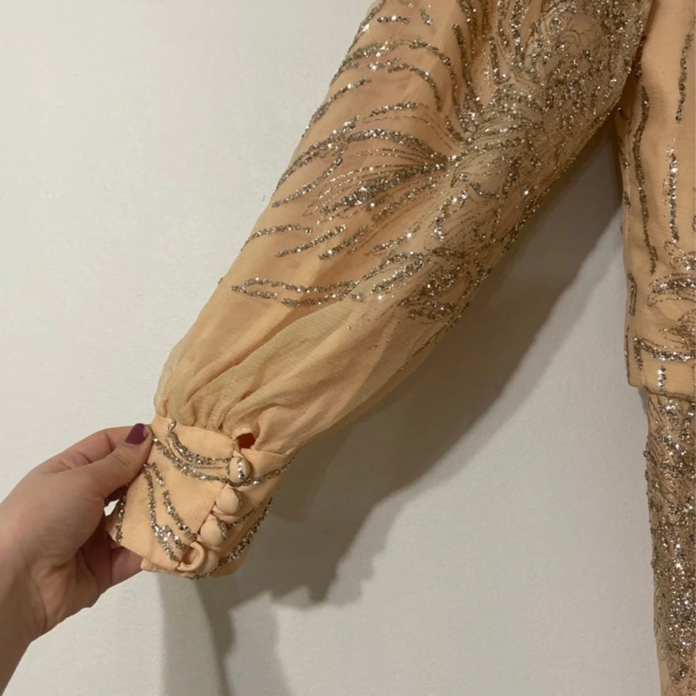 Dress - Picture 4 of 4
